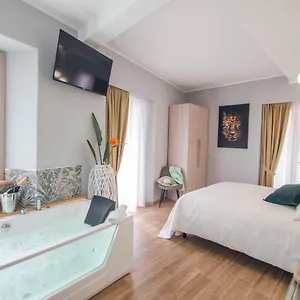  Guest house Teresina Italy